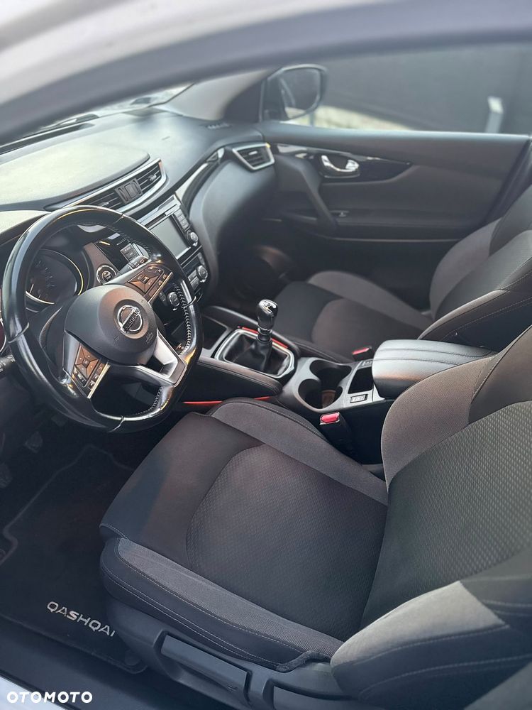 Nissan Qashqai - 14