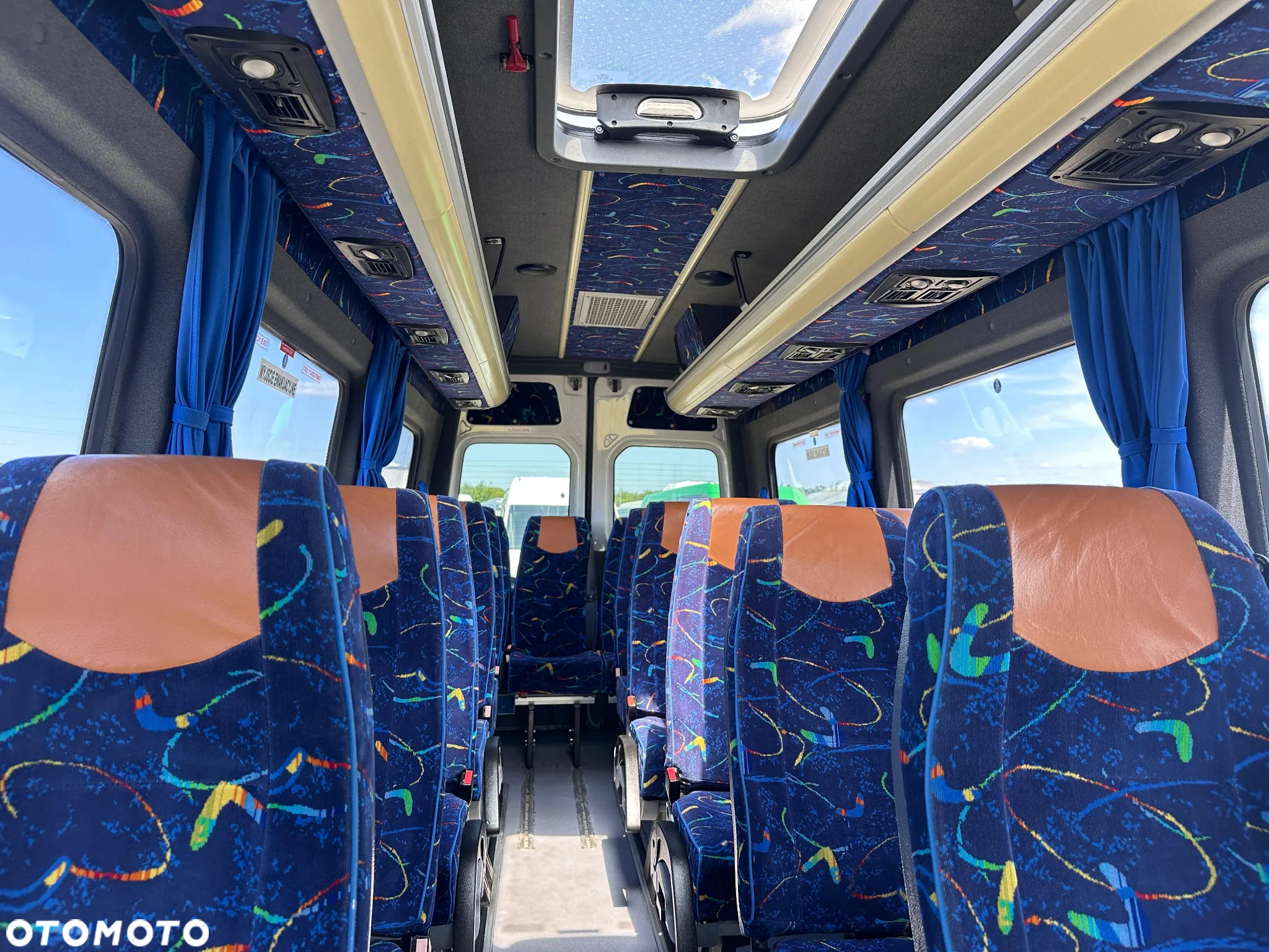 Mercedes-Benz Sprinter 519 - 16