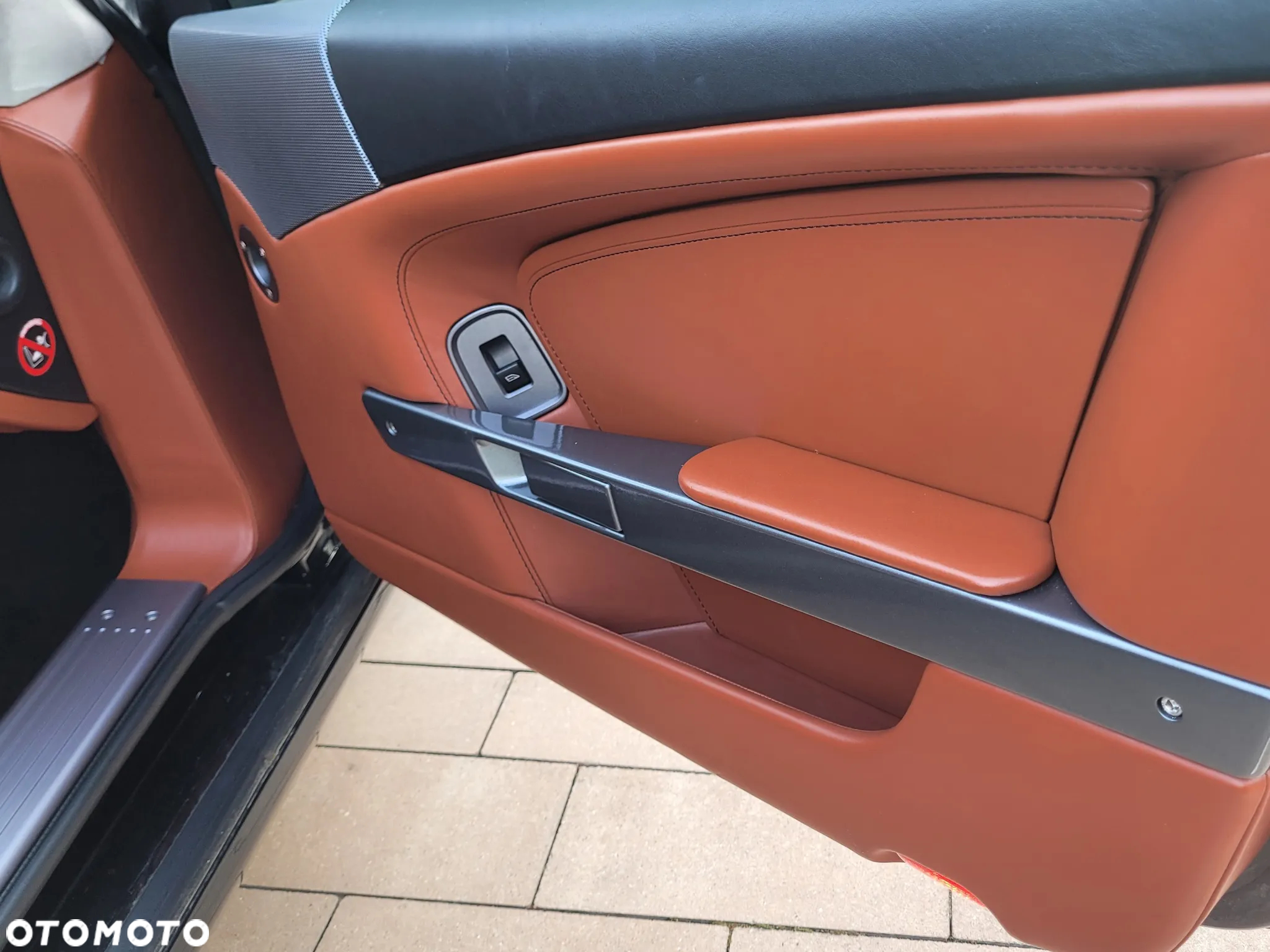 Aston Martin DB9 Coupe Touchtronic - 17