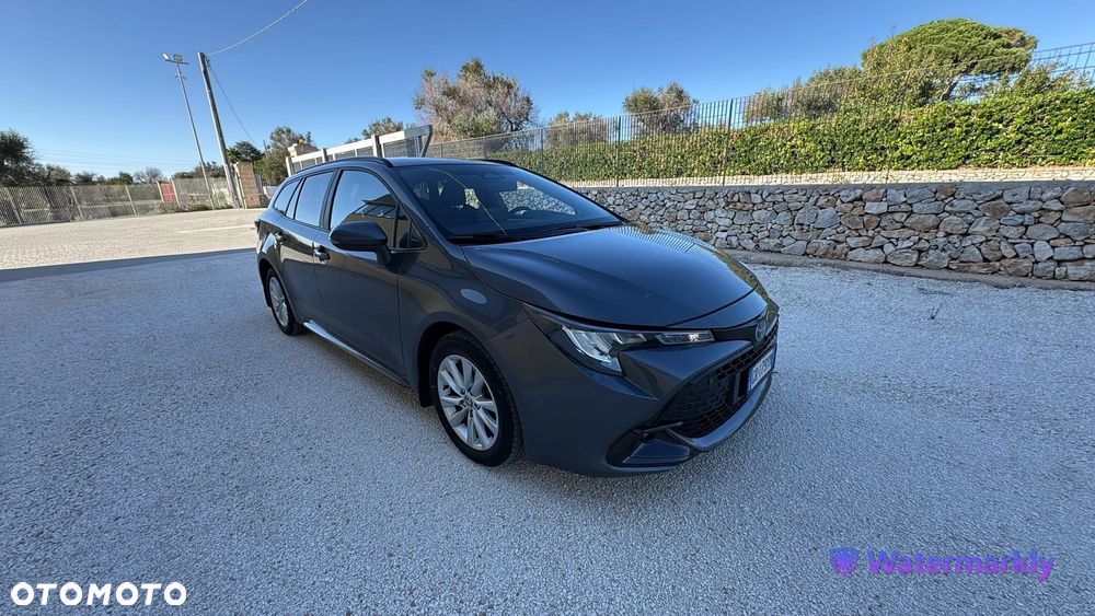 Toyota Corolla 1.8 Hybrid Touring Sports Business Edition - 1