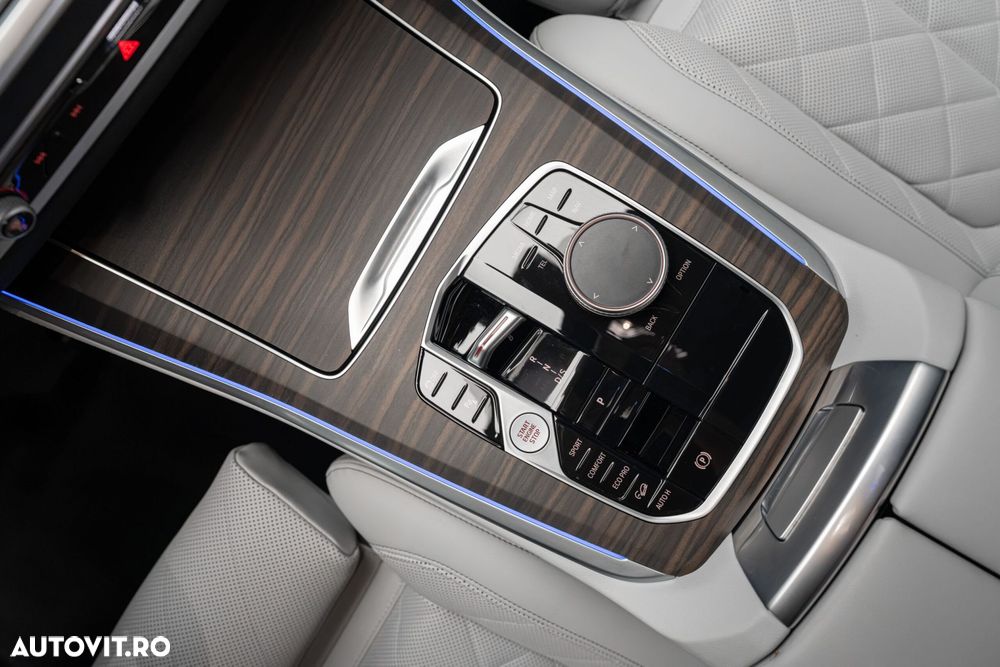 BMW X5 xDrive30d - 16