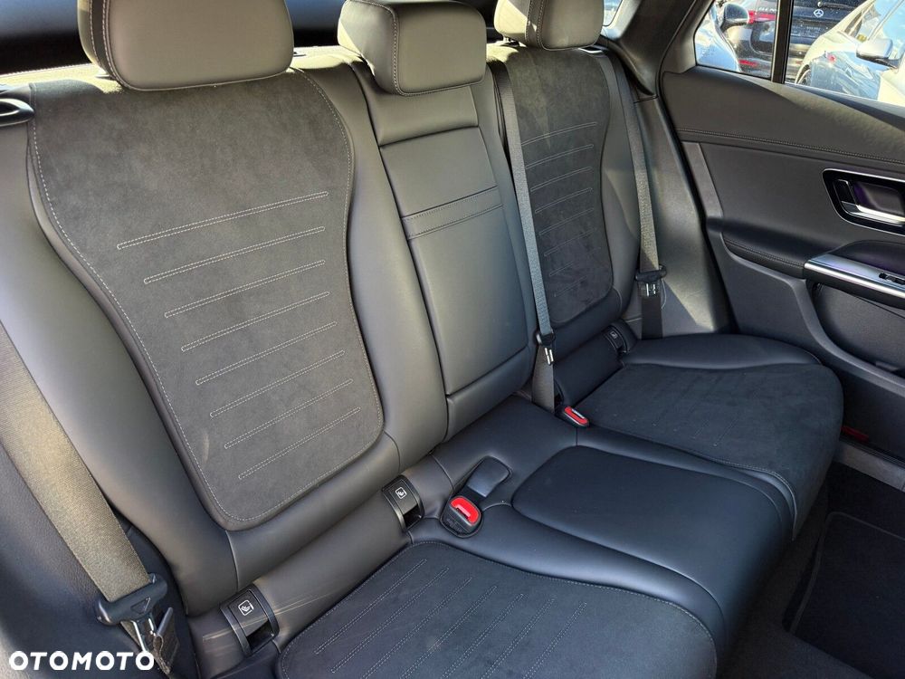 Mercedes-Benz GLC 220 d mHEV 4-Matic AMG Line - 30