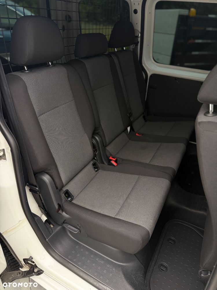 Volkswagen Caddy 2.0 TDI Comfortline - 24