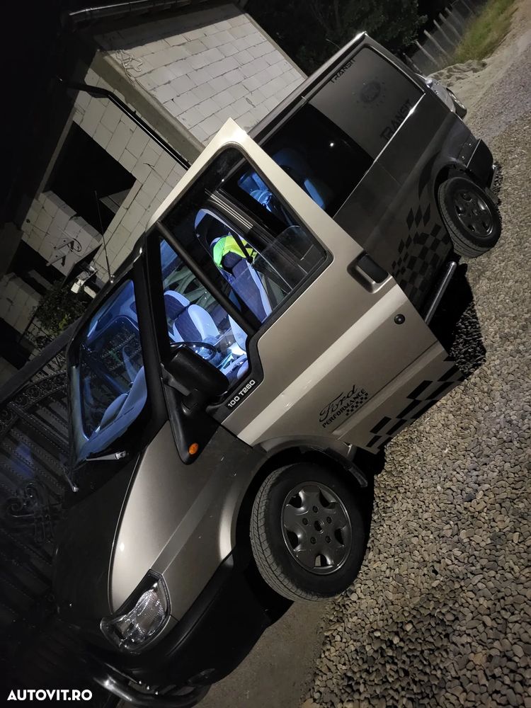 Ford Transit - 9
