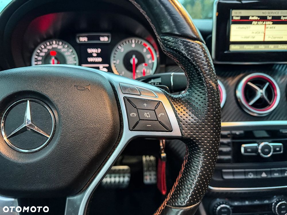 Mercedes-Benz Klasa A 200 CDI (BlueEFFICIENCY) 7G-DCT AMG Sport - 34