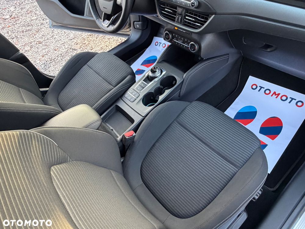 Ford Focus 1.5 EcoBlue STart-Stopp-System TITANIUM X - 22