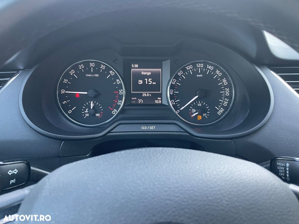 Skoda Octavia - 25