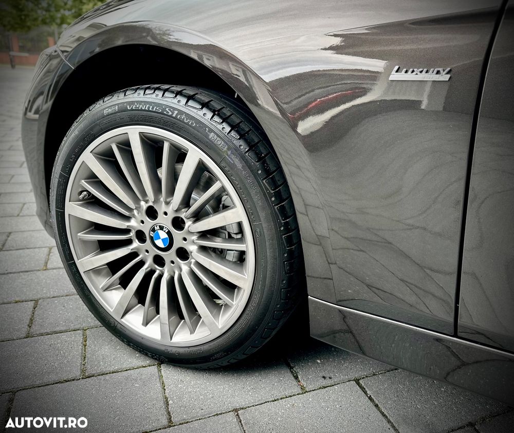 BMW Seria 3 320d Aut. xDrive Luxury Line - 37
