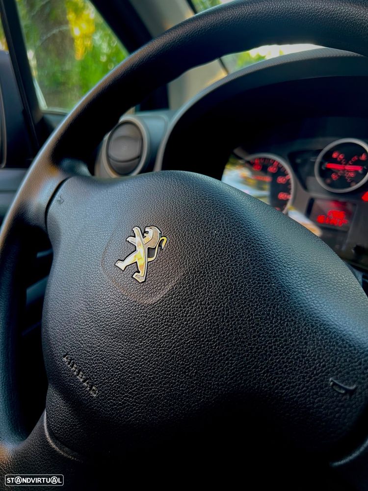 Peugeot Partner - 11