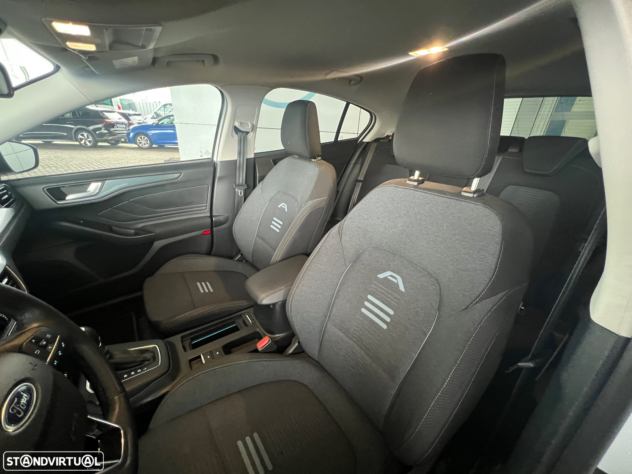 Ford Focus 1.0 EcoBoost Active X Aut. - 9