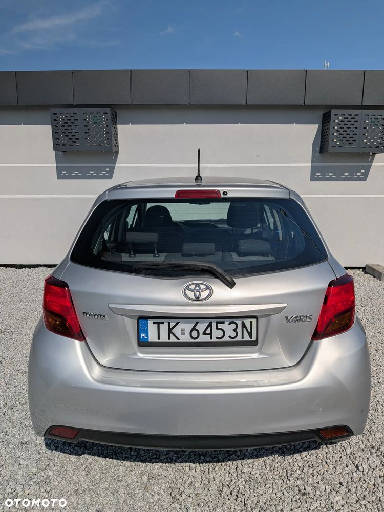 Toyota Yaris 1.0 Active - 6