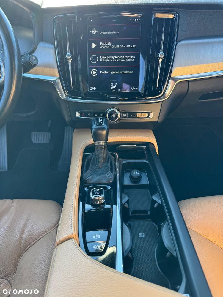 Volvo V90 D5 AWD Momentum - 12