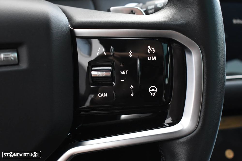 Land Rover Range Rover Evoque 1.5 P300e AWD R-Dynamic SE Auto - 35