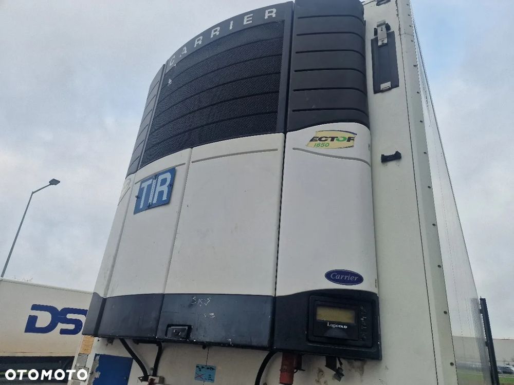 Schmitz Cargobull SKO 24 - 9