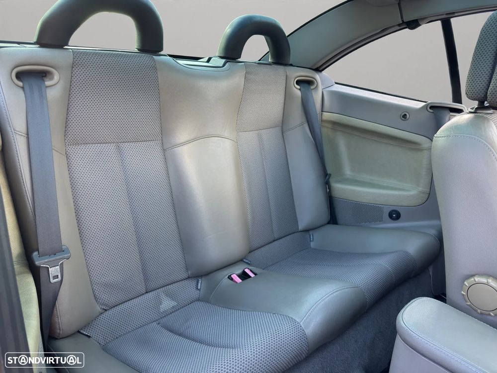 Renault Mégane CC 1.9 dCi Conf. Privilége - 19