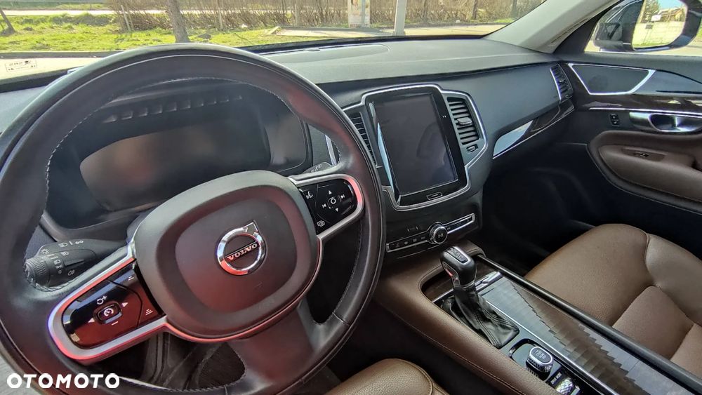 Volvo XC 90 T6 GPF AWD Momentum 7os - 35
