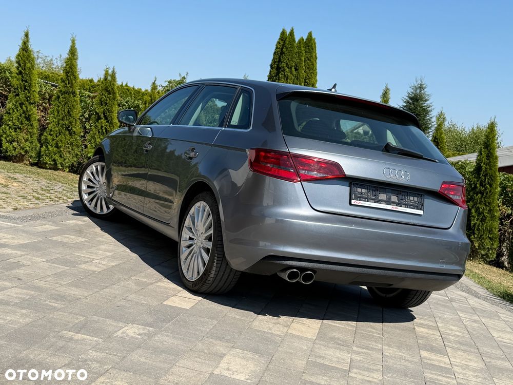 Audi A3 Sportback 1.4 TFSI cylinder on demand ultra Ambition - 14