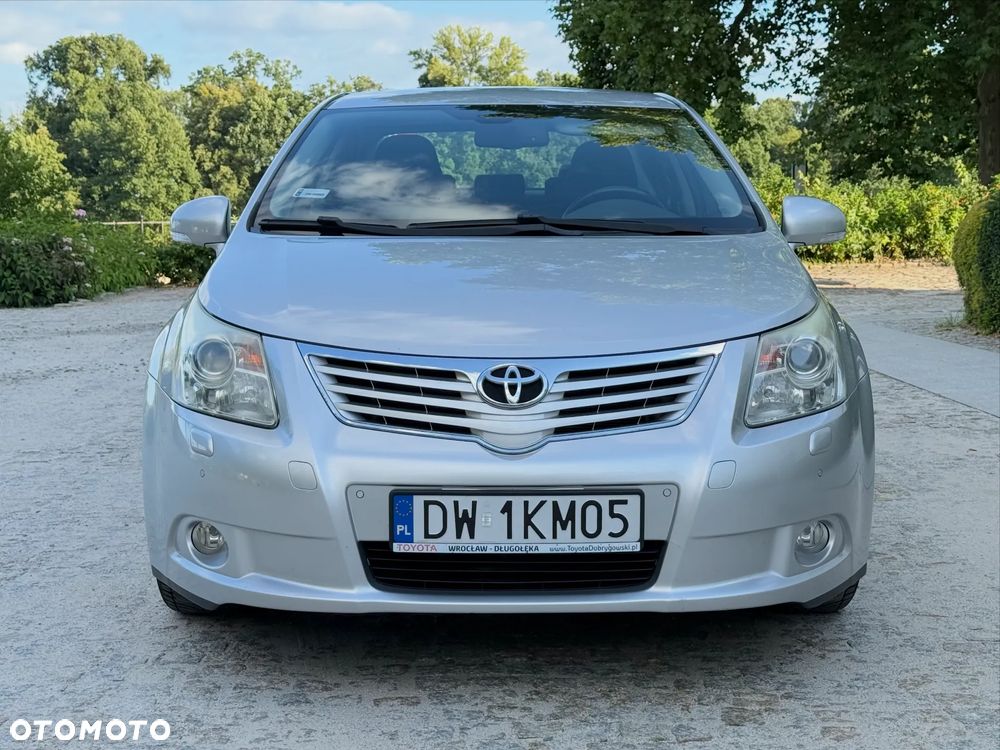 Toyota Avensis 1.8 Sol plus NAVI MS - 2
