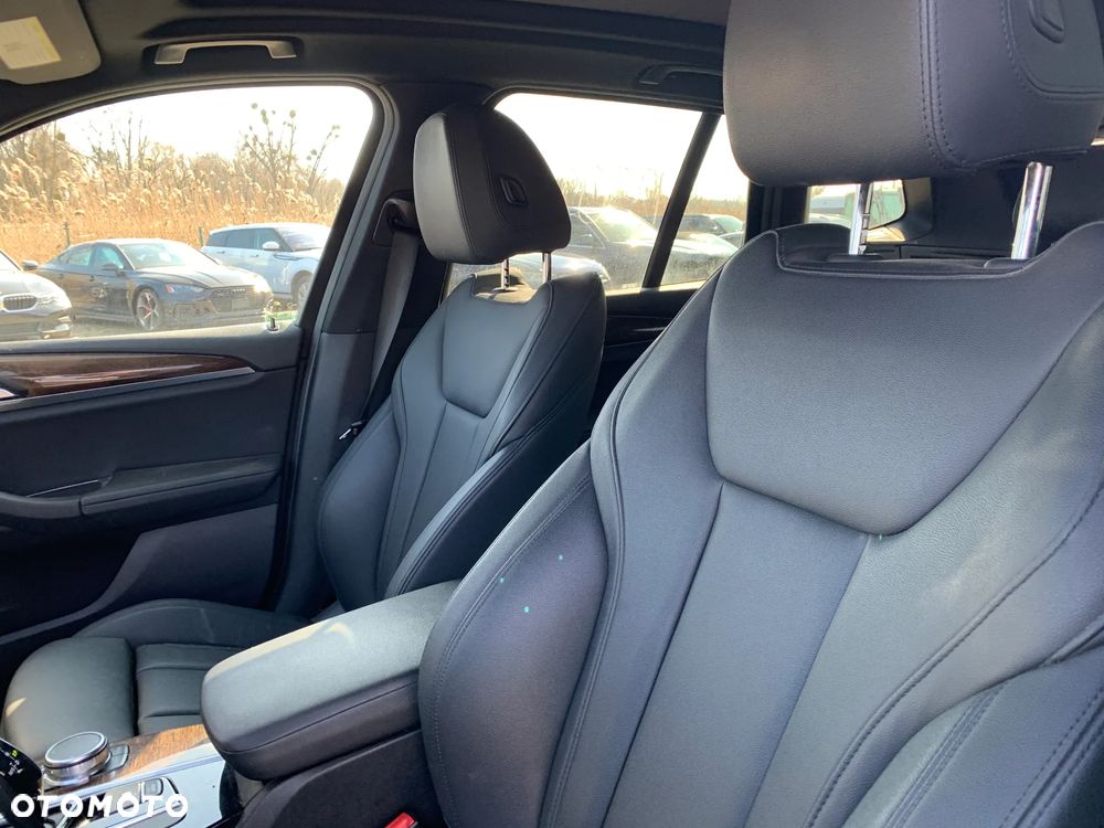 BMW X3 xDrive30i GPF Luxury Line sport - 12