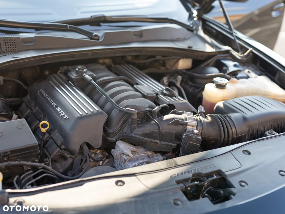 Dodge Charger 6.4 Scat Pack - 27