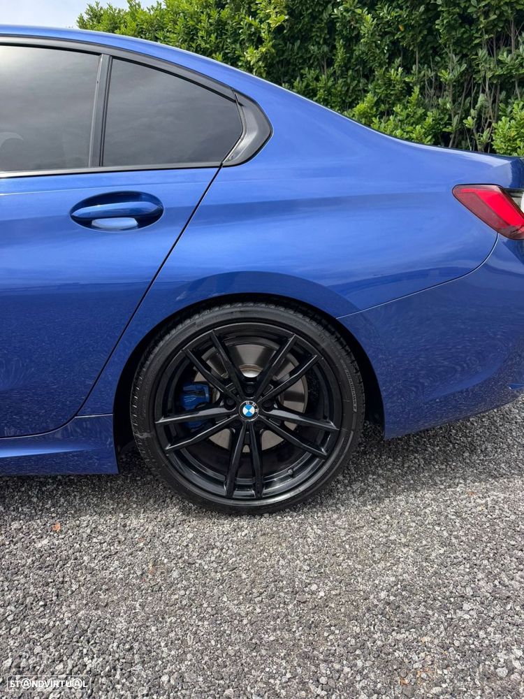 BMW 320 d Pack M Shadow Auto - 13