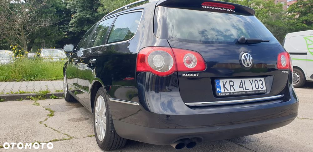 Volkswagen Passat 2.0 TDI DPF Comfortline DSG - 12