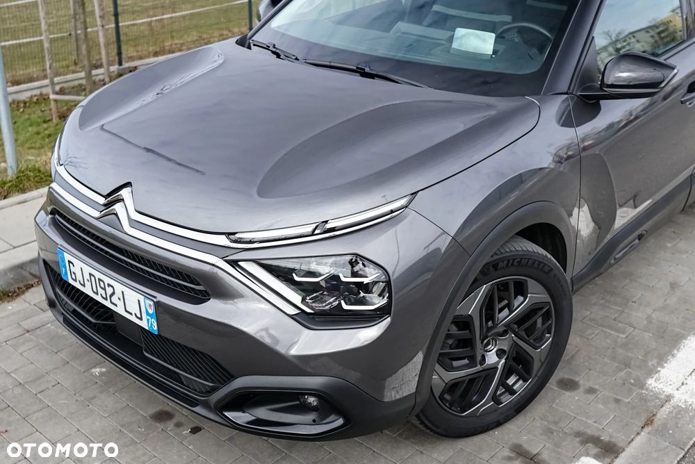 Citroën C4 BlueHDi 130 Stop&Start EAT8 SHINE - 16