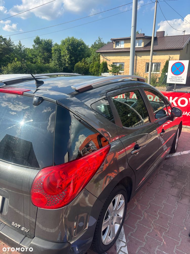 Peugeot 207 1.6 HDi Trendy - 8