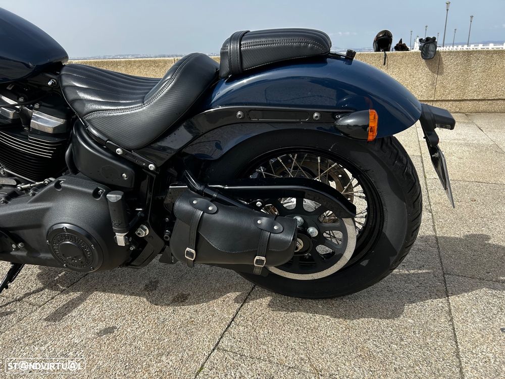 Harley-Davidson Softail Street Bob M8 A/2 Livrete - 6
