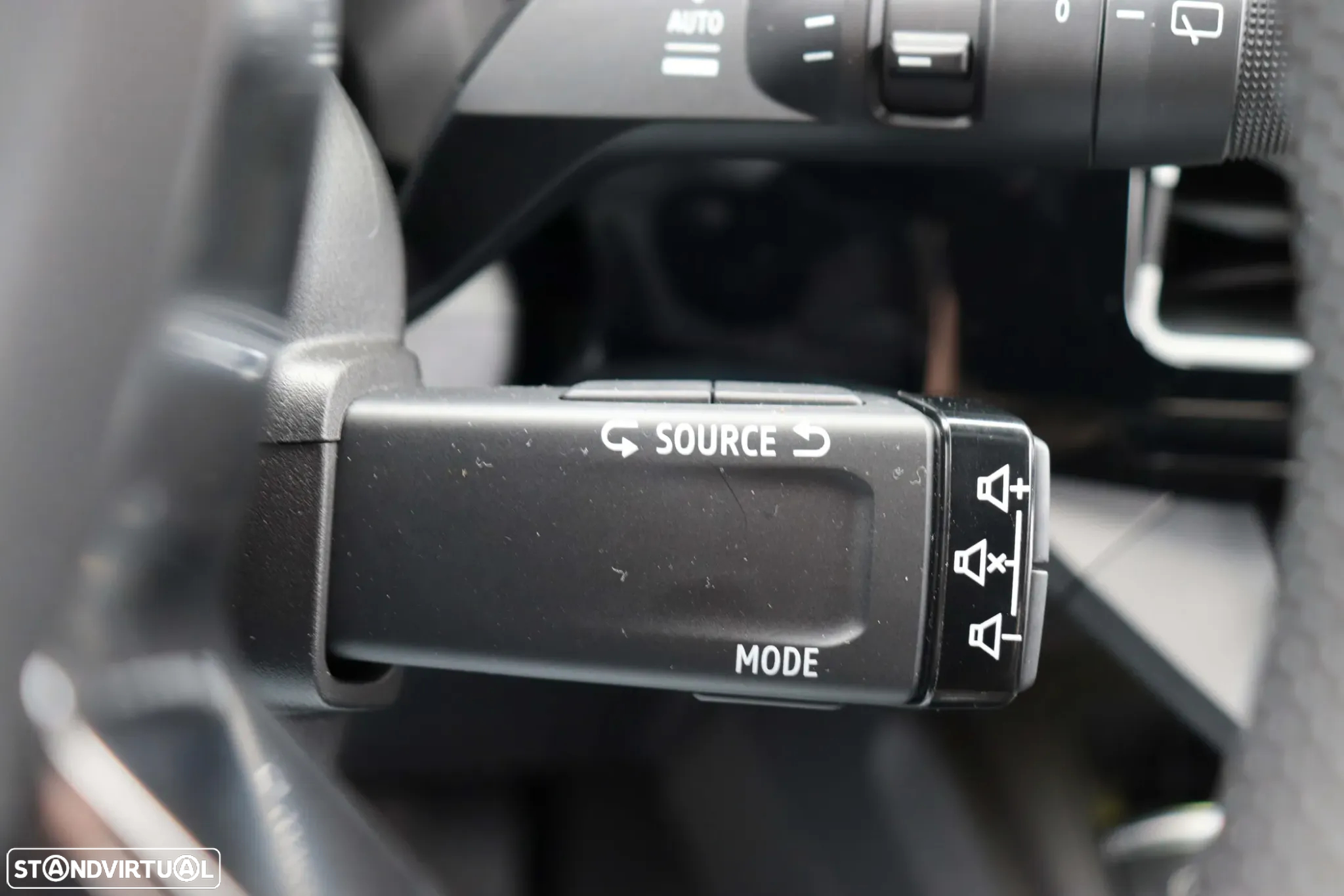 Renault 5 E-Tech 52 kWh Techno Autonomia Conforto - 27