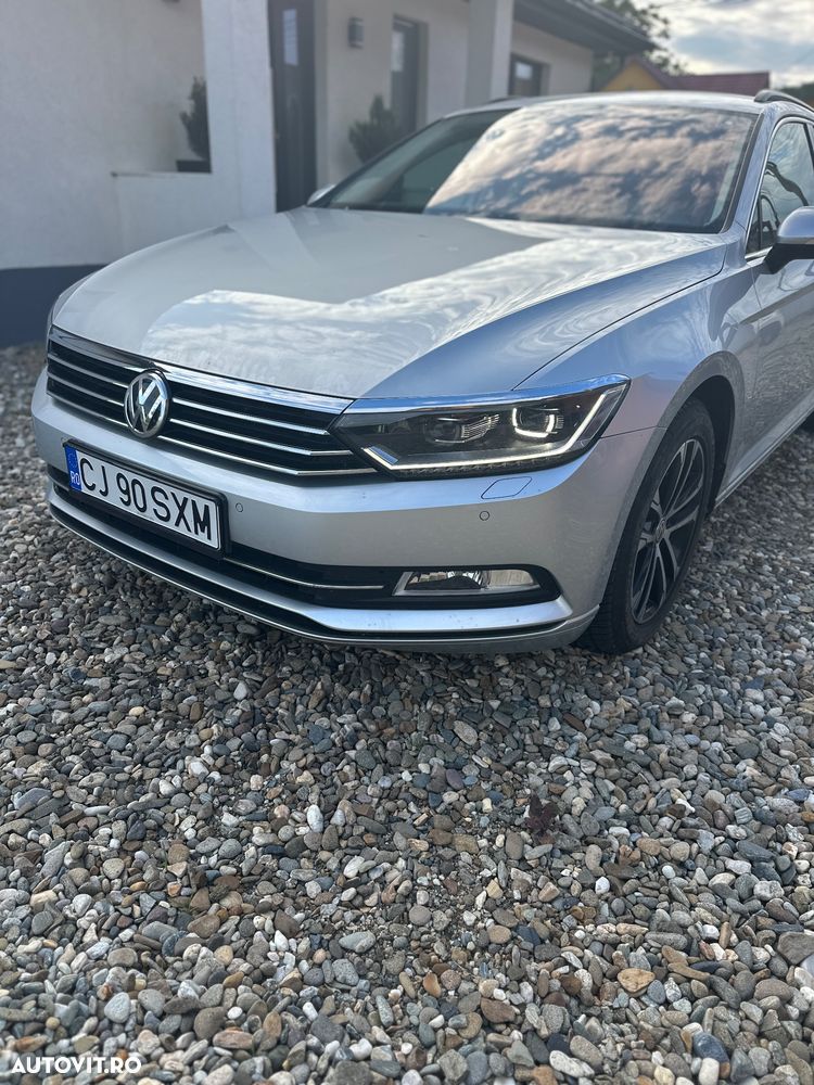Volkswagen Passat 2.0 TDI DSG Comfortline - 2