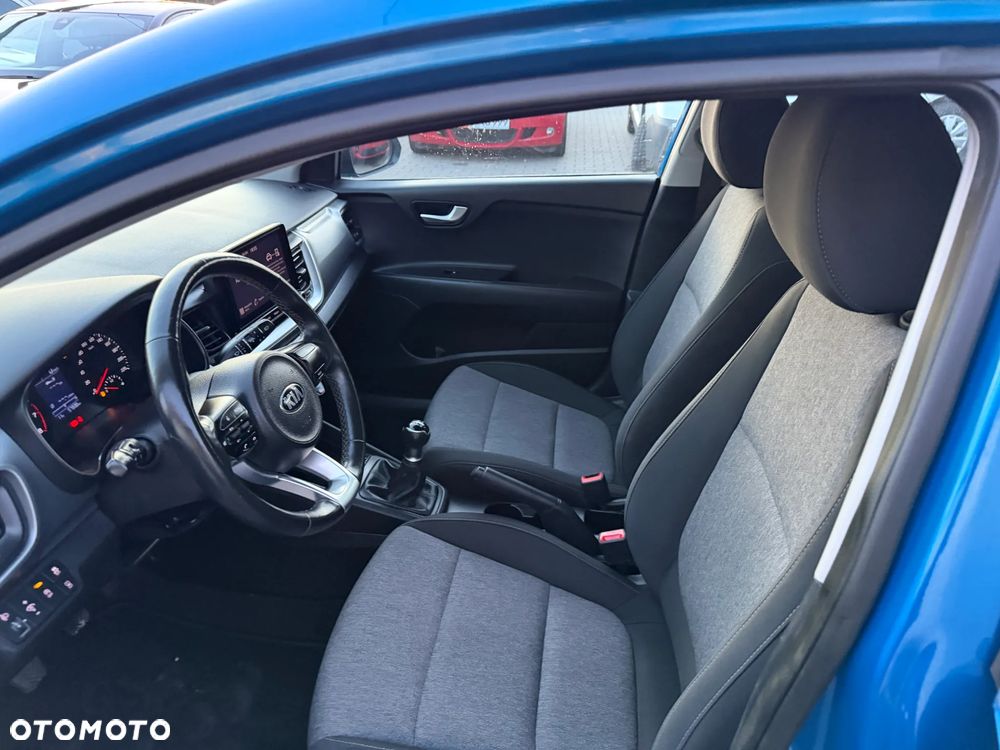Kia Stonic 1.2 L - 9