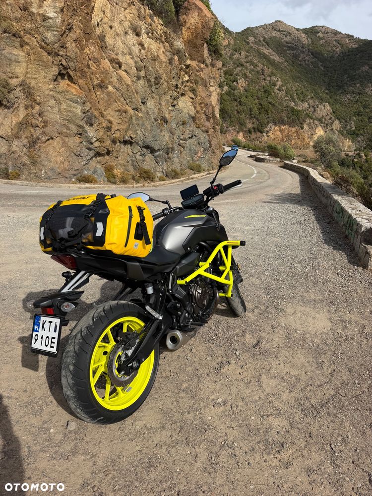 Yamaha MT - 7