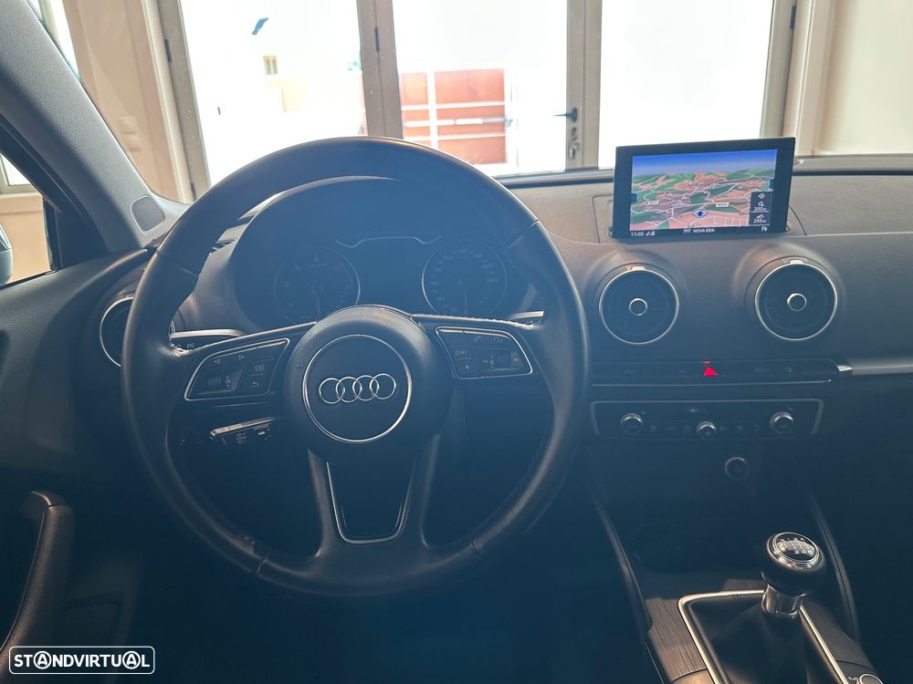 Audi A3 Limousine 1.6 TDI Design - 10