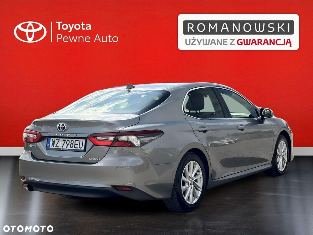 Toyota Camry 2.5 Hybrid Comfort CVT - 3