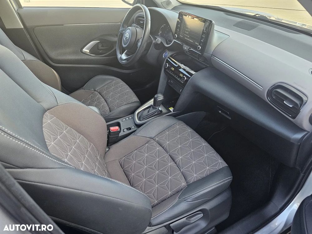Toyota Yaris - 19