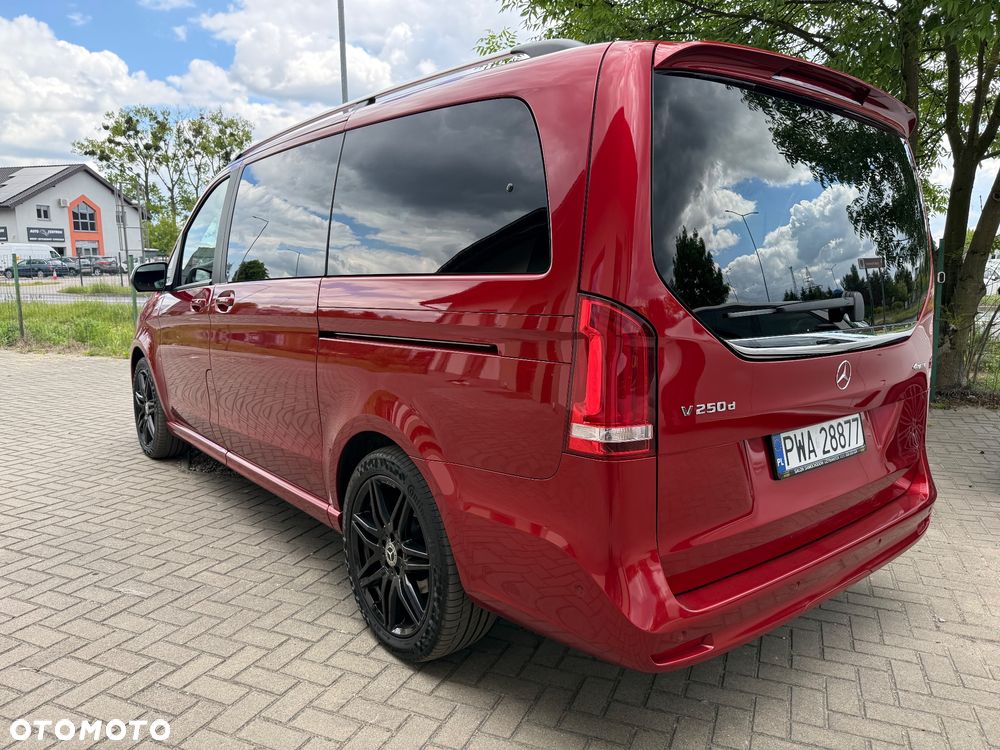 Mercedes-Benz Klasa V 250 d lang 4Matic 9G-TRONIC Avantgarde - 12