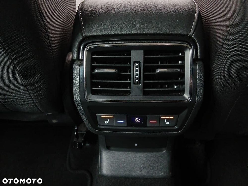 Skoda Karoq 2.0 TDI SCR 4x2 Ambition DSG - 21
