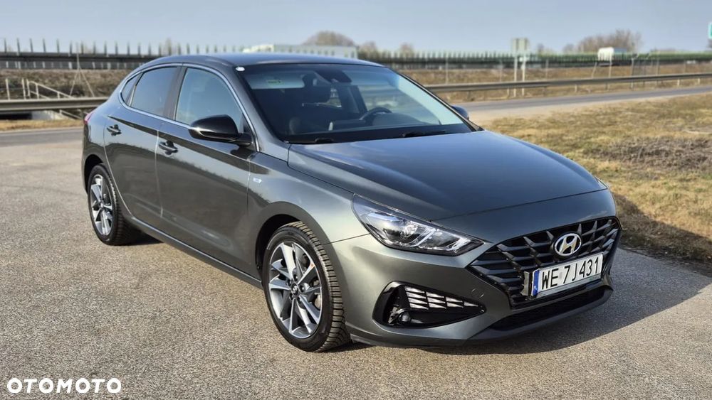 Hyundai i30 ver-1-5-t--gdi-48v-smart-dct - 2