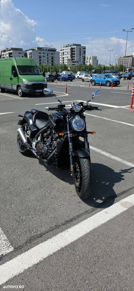 Yamaha VMX V-Max 1.7 - 10