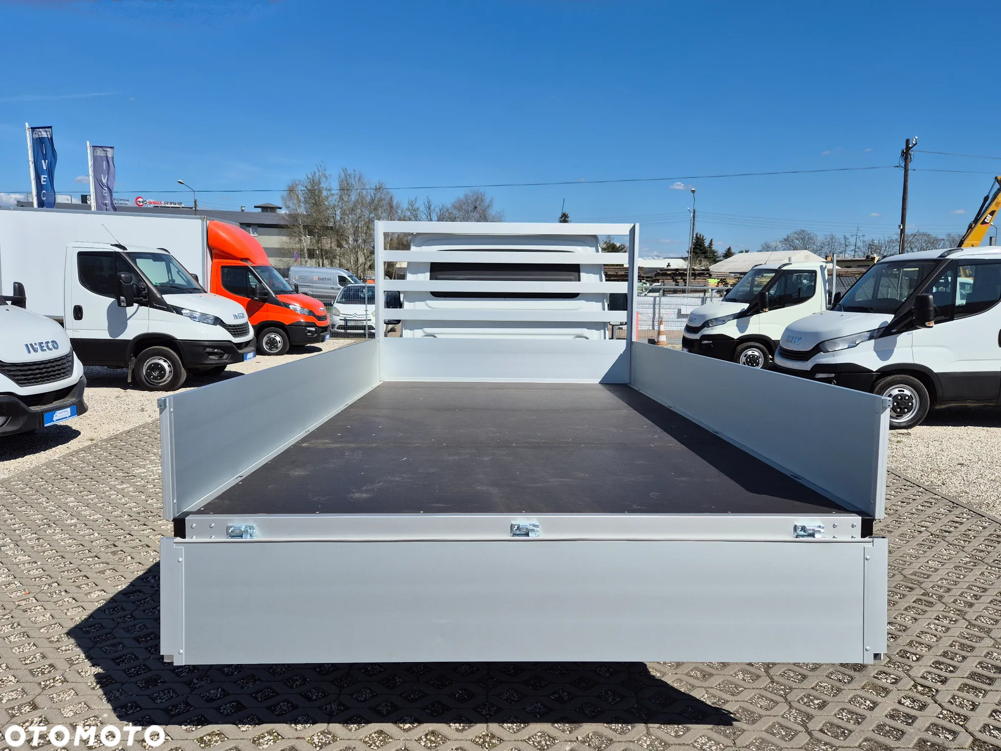 Iveco Daily 35S16, skrzynia 4,40 x 2,30m, klimatyzacja - 6