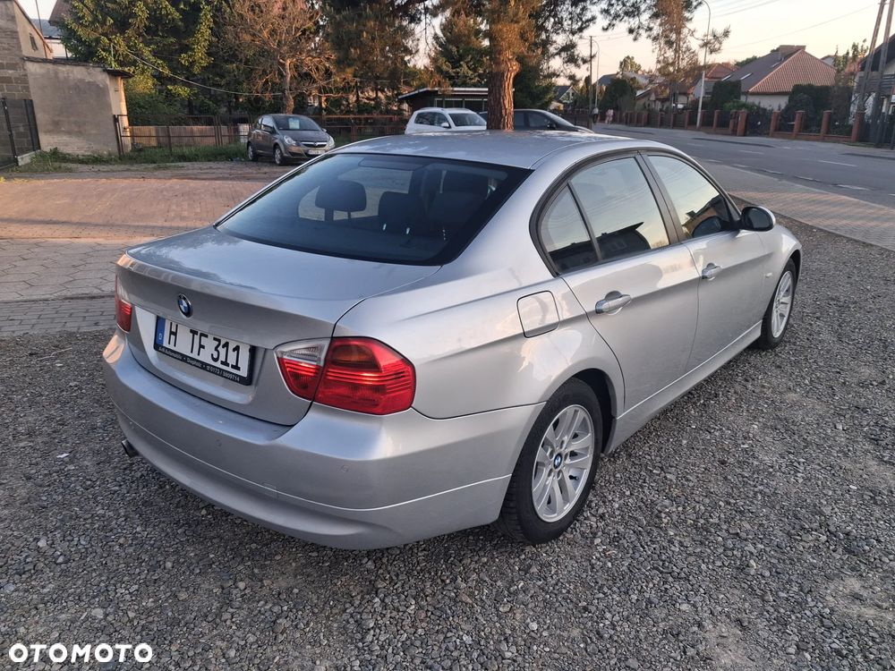 BMW Seria 3 - 12