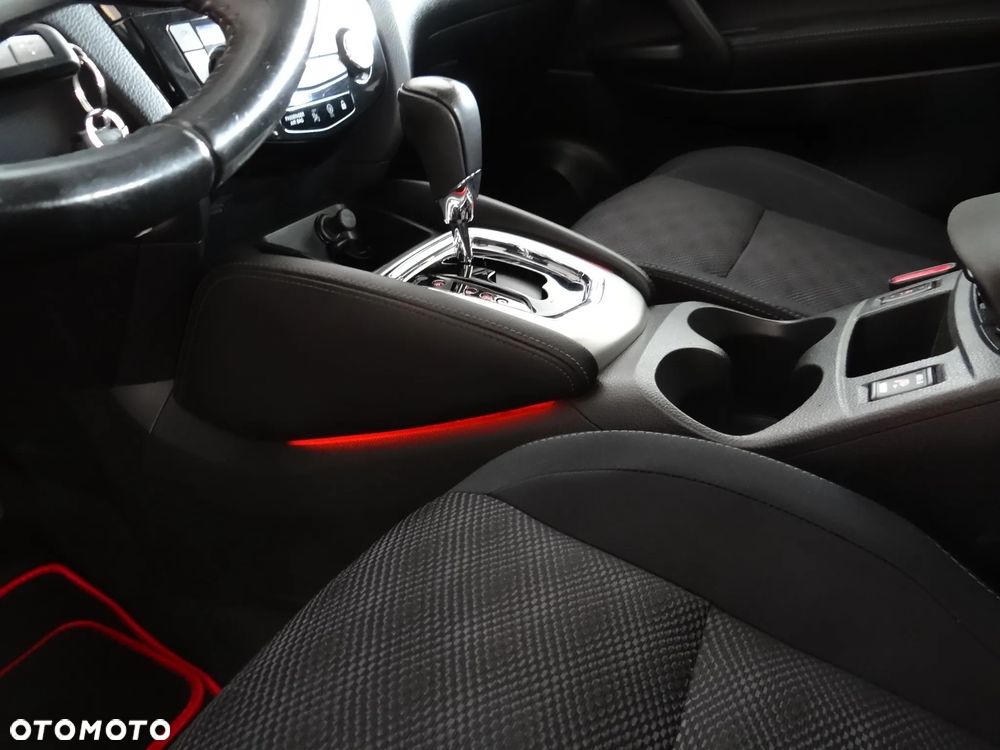 Nissan Qashqai 1.2 DIG-T Tekna Xtronic EU6 - 31