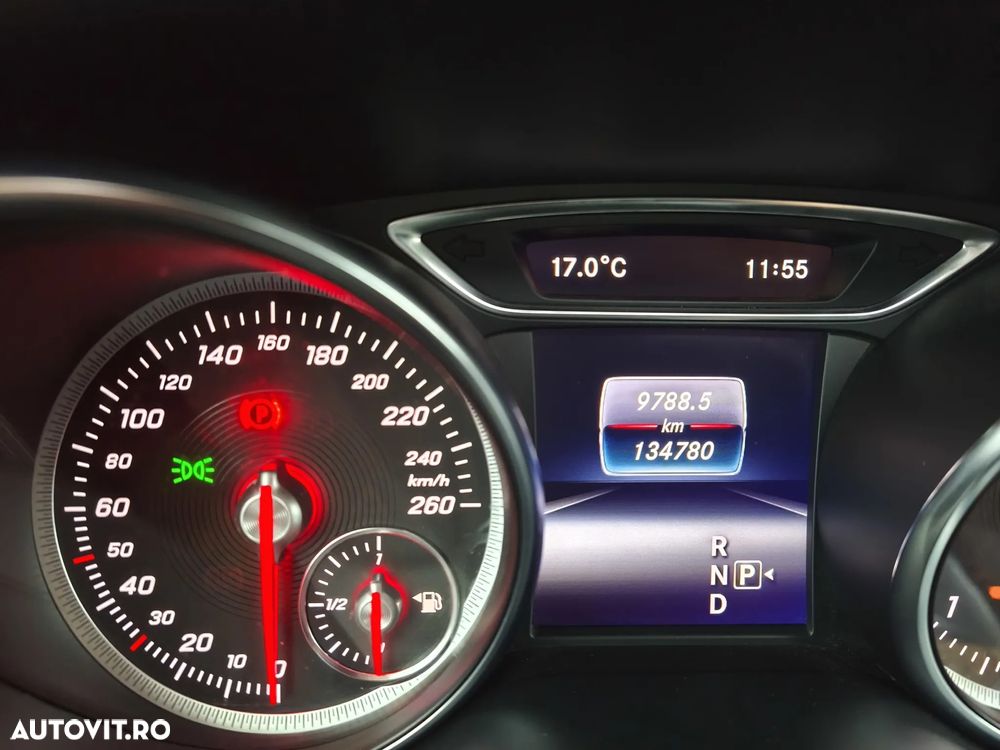 Mercedes-Benz GLA 200 d 4MATIC Aut. - 17