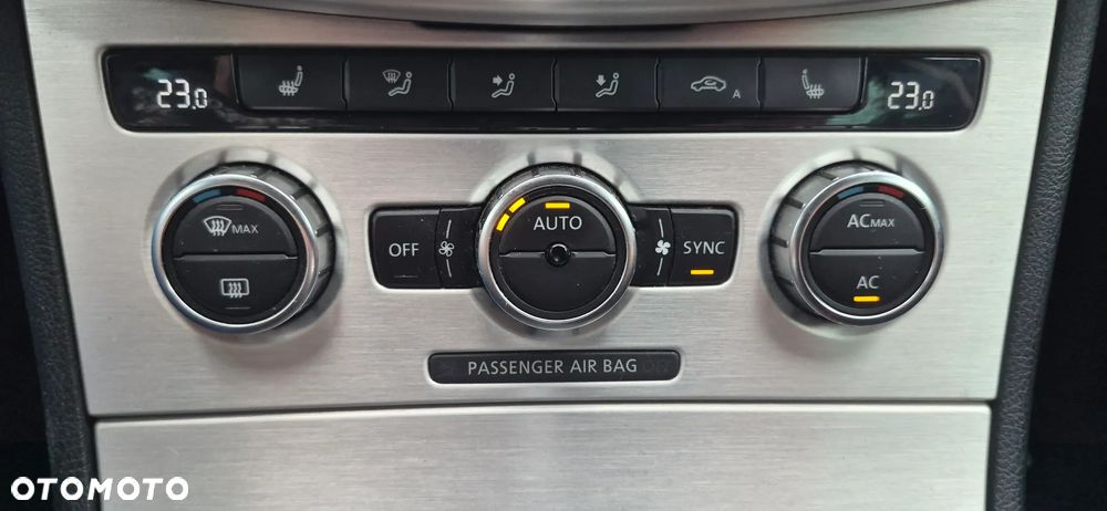Volkswagen Passat 2.0 TDI Highline DSG - 7