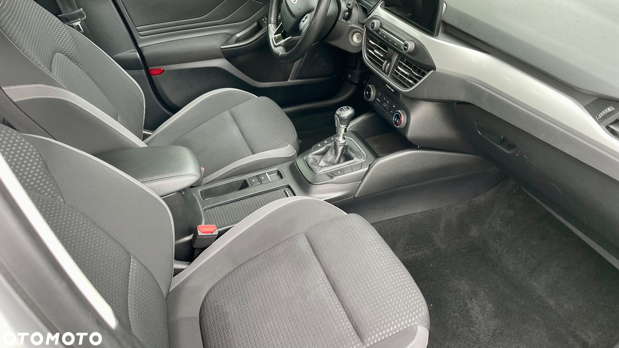Ford Focus 1.5 EcoBlue Start-Stopp-System ACTIVE STYLE - 5