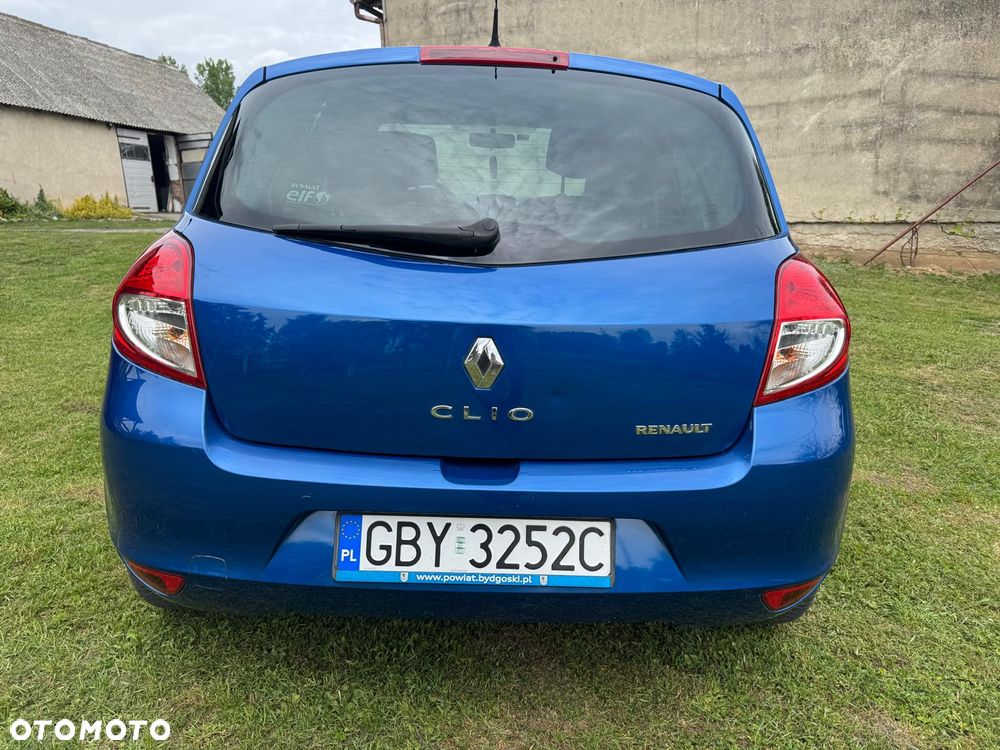 Renault Clio 1.5 dCi Authentique - 16