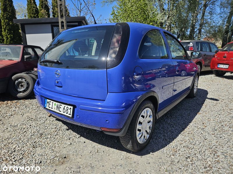 Opel Corsa 1.0 12V Essentia Easytronic - 12