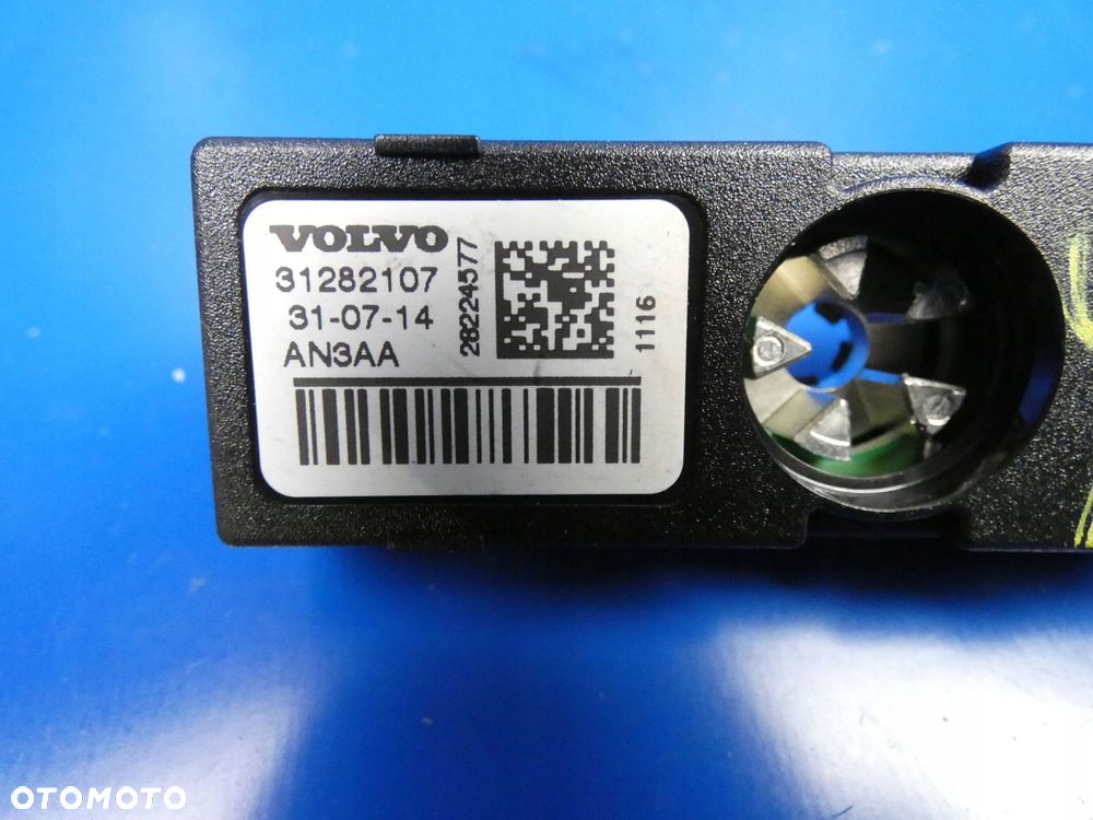VOLVO V60 S60 II XC60 S80 II WZMACNIACZ ANTENY - 2