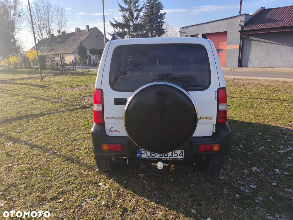 Suzuki Jimny Black&White - 4